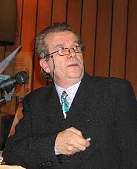 Bernard NICOLLET, lors d'une conf�rence � Grangeneuve en Suisse