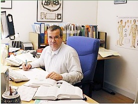 Bernard NICOLLET lors de ses �tudes de chimie